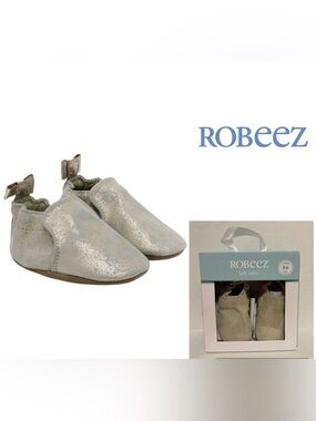🆕ROBEEZ - SLIGHT DEFECT - 0/6M - NWT - PRETTY PEARL GOLD LEATHER BOOTIES